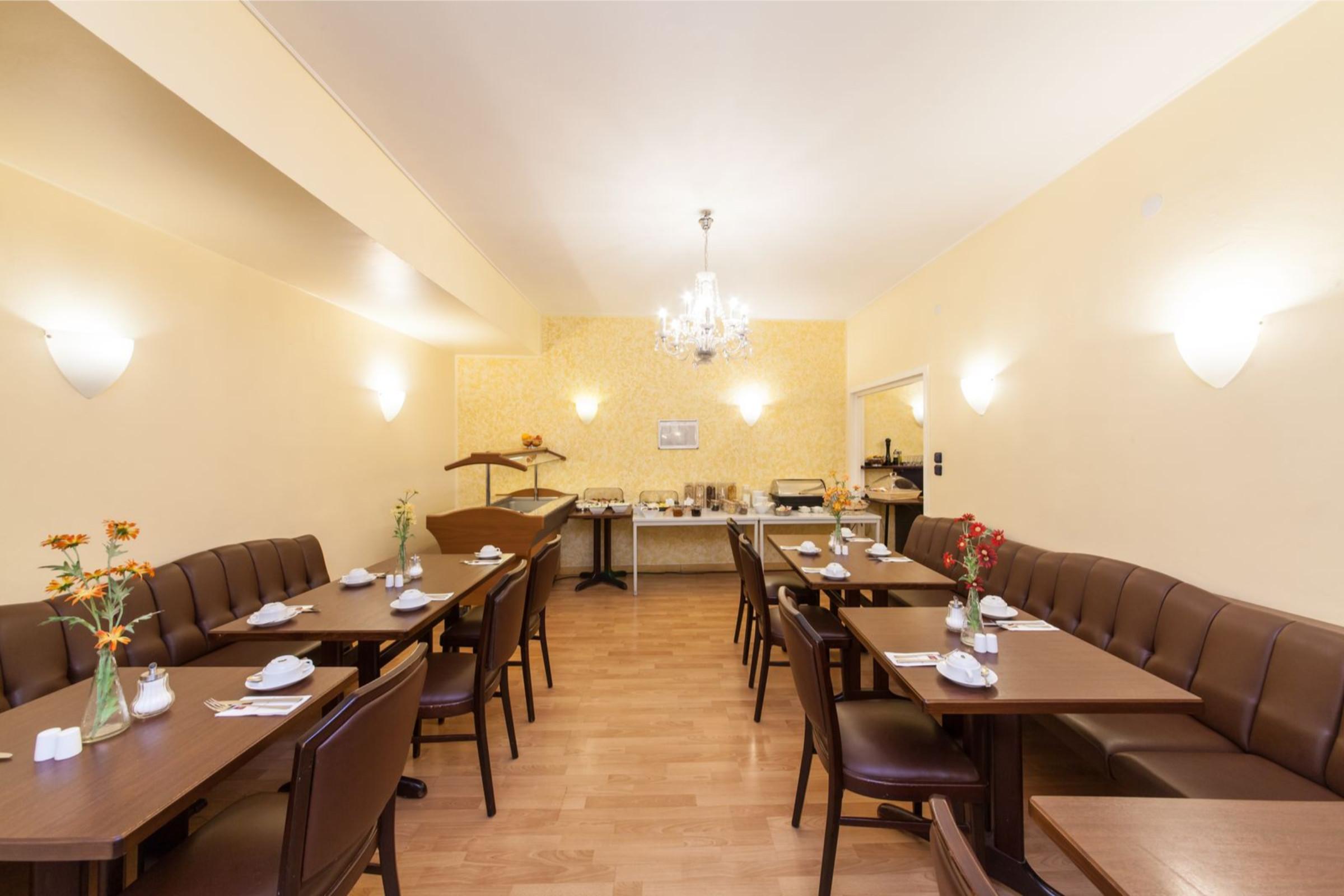 Hotel An Der Oper Duesseldorf Екстериор снимка