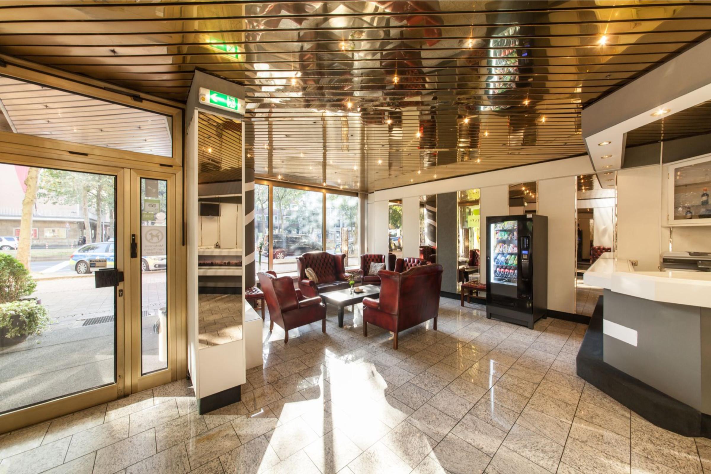 Hotel An Der Oper Duesseldorf Екстериор снимка