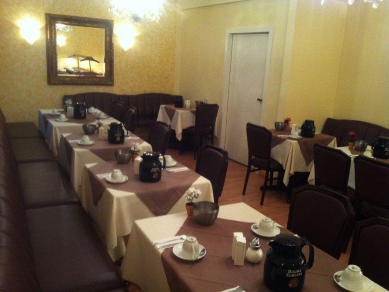 Hotel An Der Oper Duesseldorf Екстериор снимка