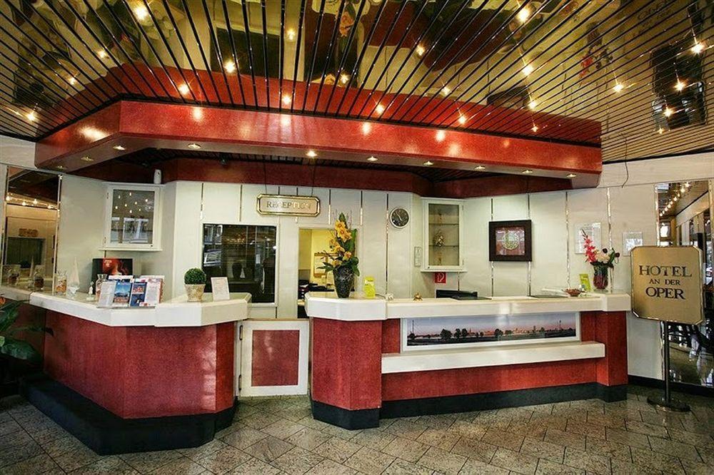 Hotel An Der Oper Duesseldorf Екстериор снимка